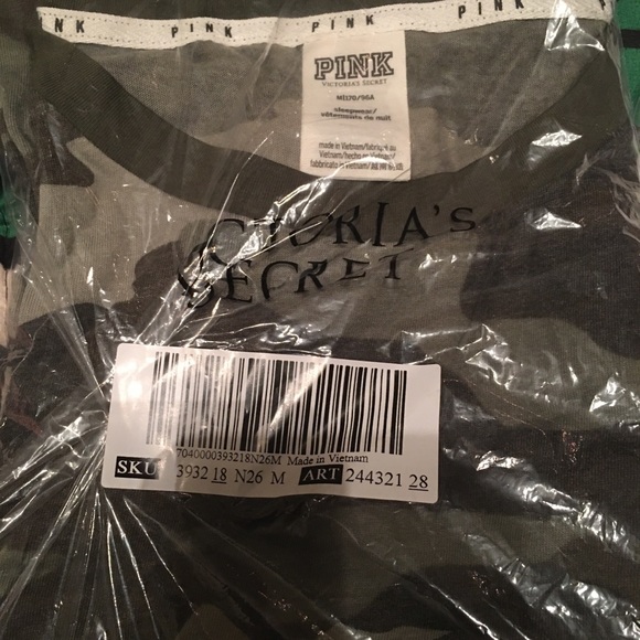 3 NWT Victoria Secret Shirts.. size M - Picture 4 of 5